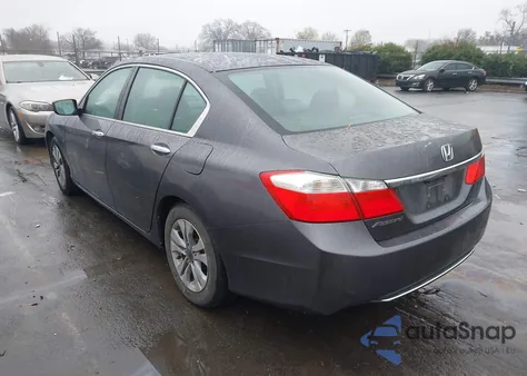 2015 Honda Accord Lx z USA, uszkodzony, nr VIN 1HGCR2F34FA035368